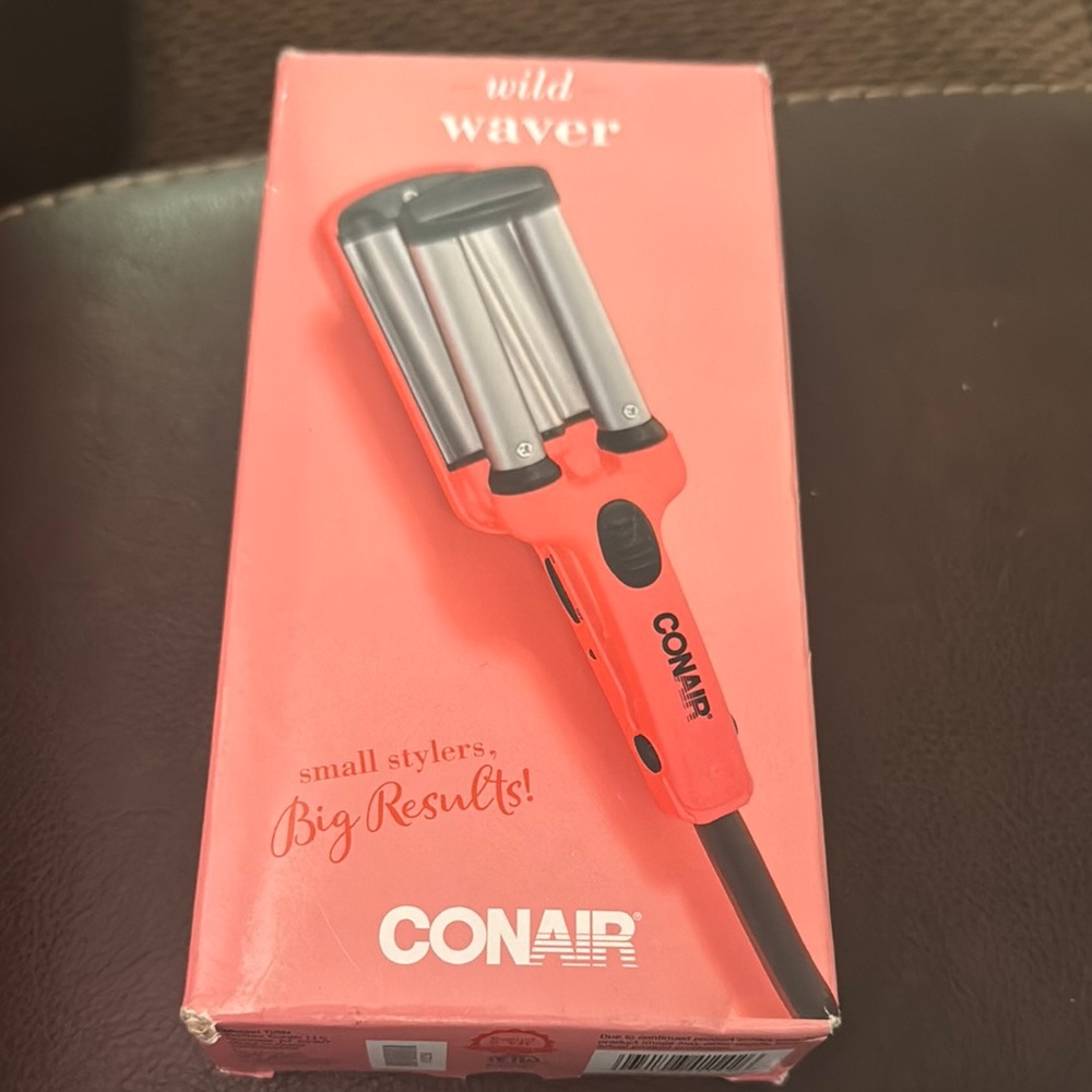 Conair Wild Waver Hair Styler